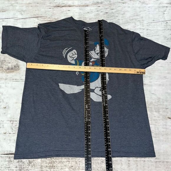 Disney Donald Duck Gray Short Sleeve Tee - Picture 2 of 4